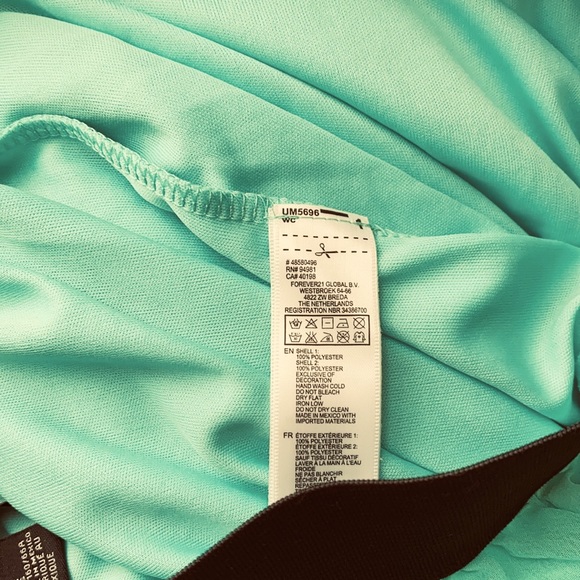 Green chiffon skirt - Picture 3 of 3